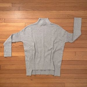 John + Jenn Pullover Sweater Size S